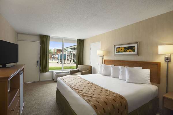  - Days Inn Frederick - I-270, Exit 31