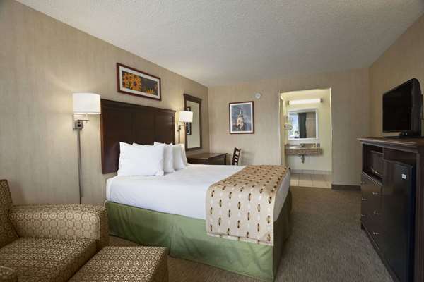  - Days Inn Frederick - I-270, Exit 31