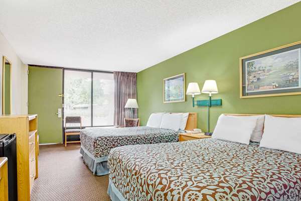  - Days Inn near the Gulf Bradenton