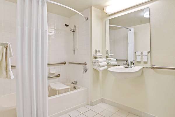  - Days Inn near the Gulf Bradenton