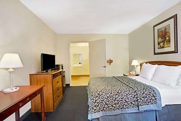  - Days Inn West St Augustine - I-95, Exit 318