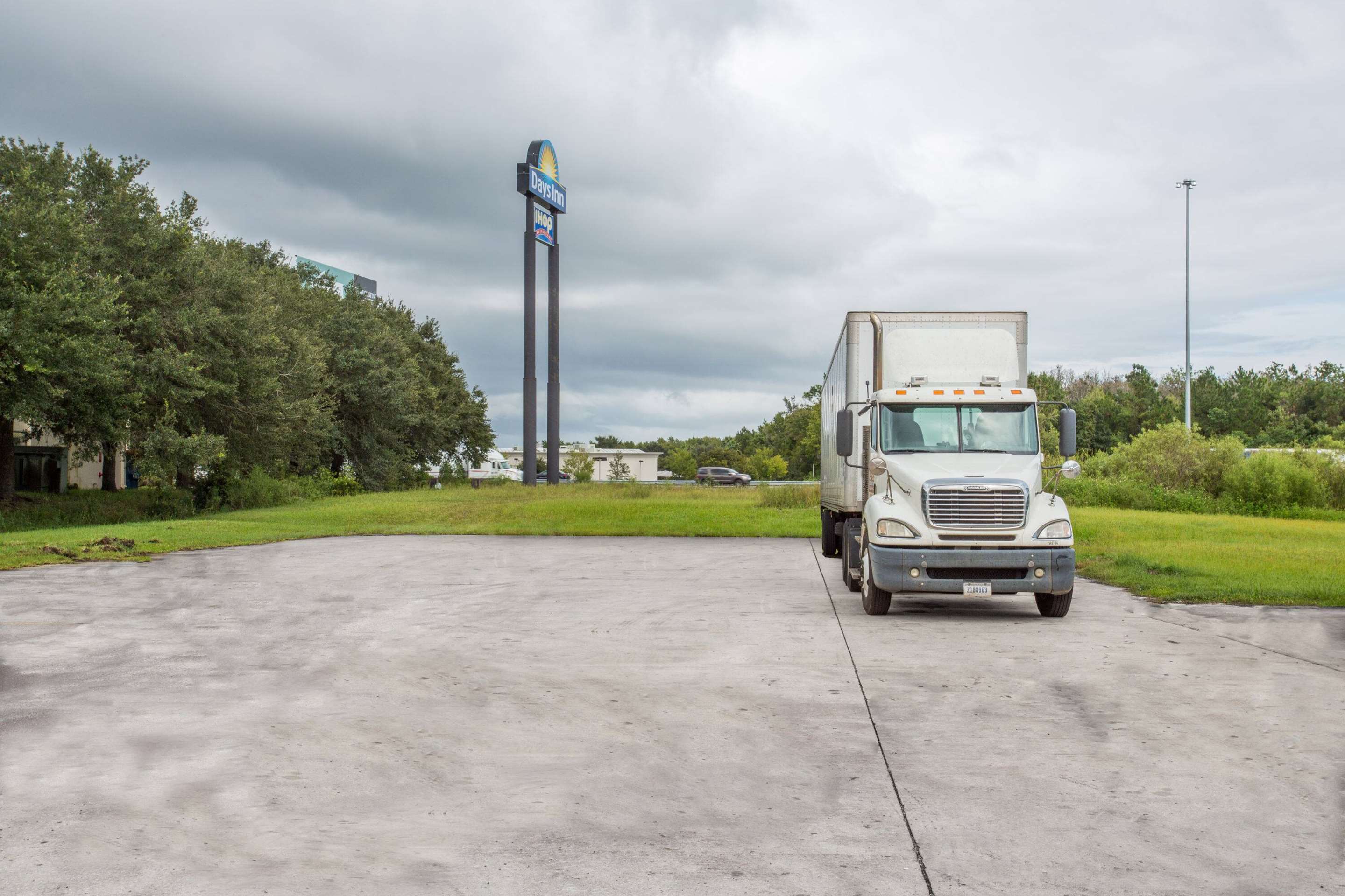 Truck Parking | Days Inn by Wyndham St. Augustine West