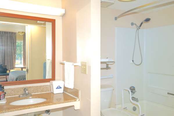  - Days Inn Lake City - I-75, Exit 427