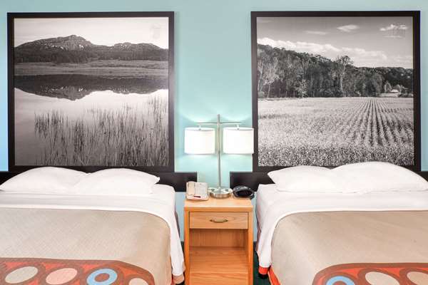  - Super 8 Hotel Gas City