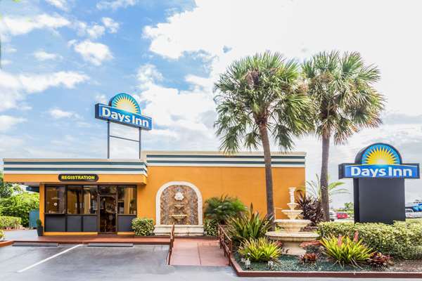 Exterior view - Days Inn Oakland Park - I-95, Exit 31
