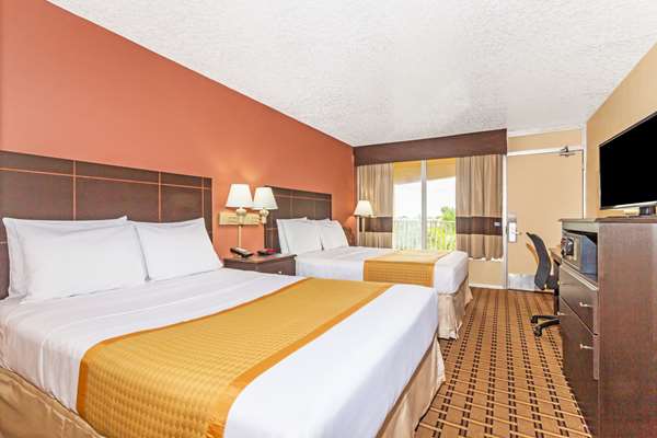  - Days Inn Oakland Park - I-95, Exit 31