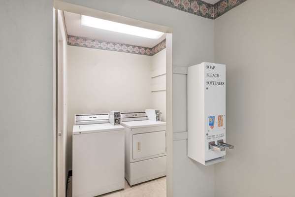 Amenities - Days Inn Jellico