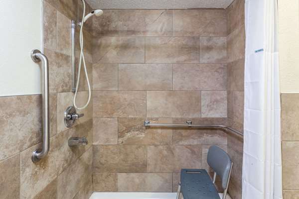  - Days Inn Dalton - I-75, Exit 333