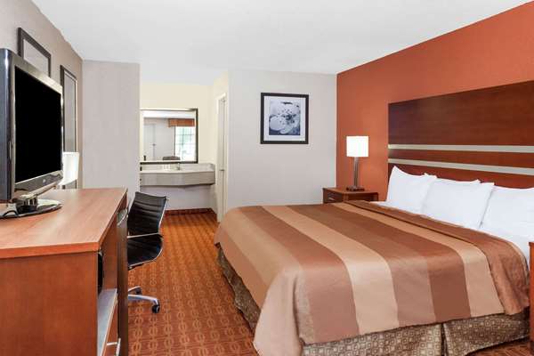  - Days Inn Dalton - I-75, Exit 333