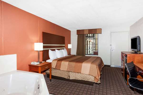  - Days Inn Dalton - I-75, Exit 333