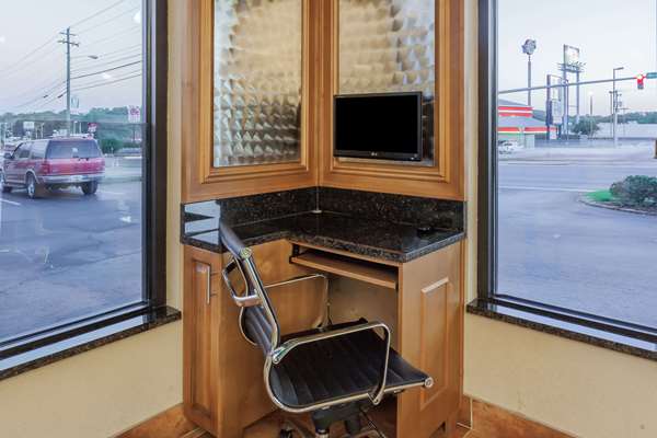 Conference Area - Days Inn Dalton - I-75, Exit 333