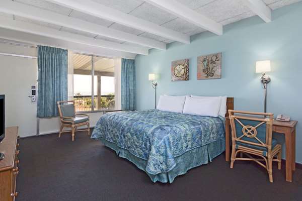  - Days Inn Oceanfront Resort Jekyll Island