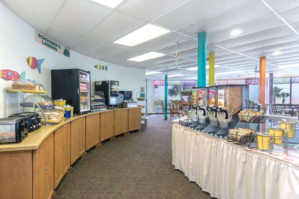  - Days Inn Oceanfront Resort Jekyll Island