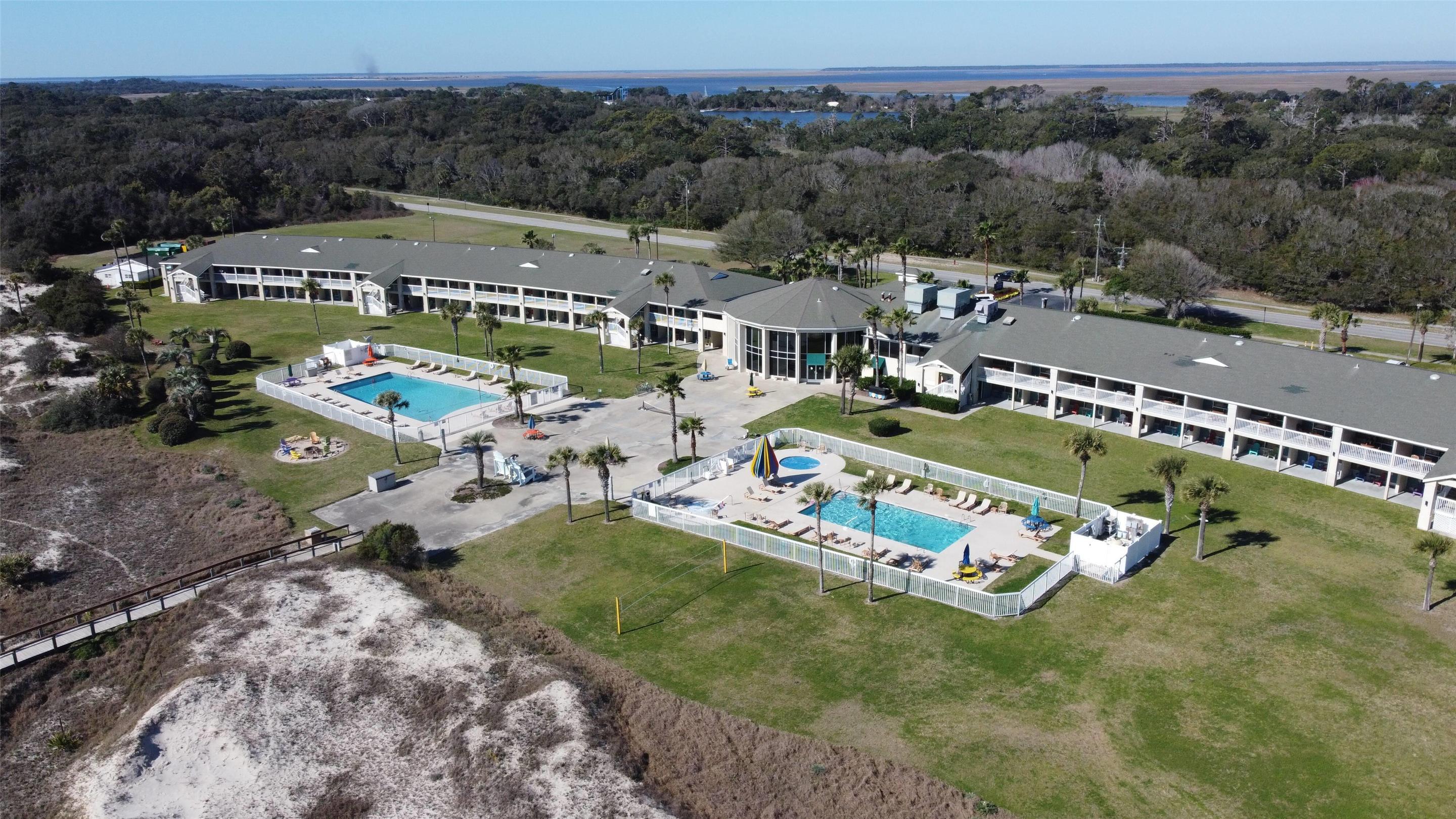 Pool | Days Inn & Suites by Wyndham Jekyll Island