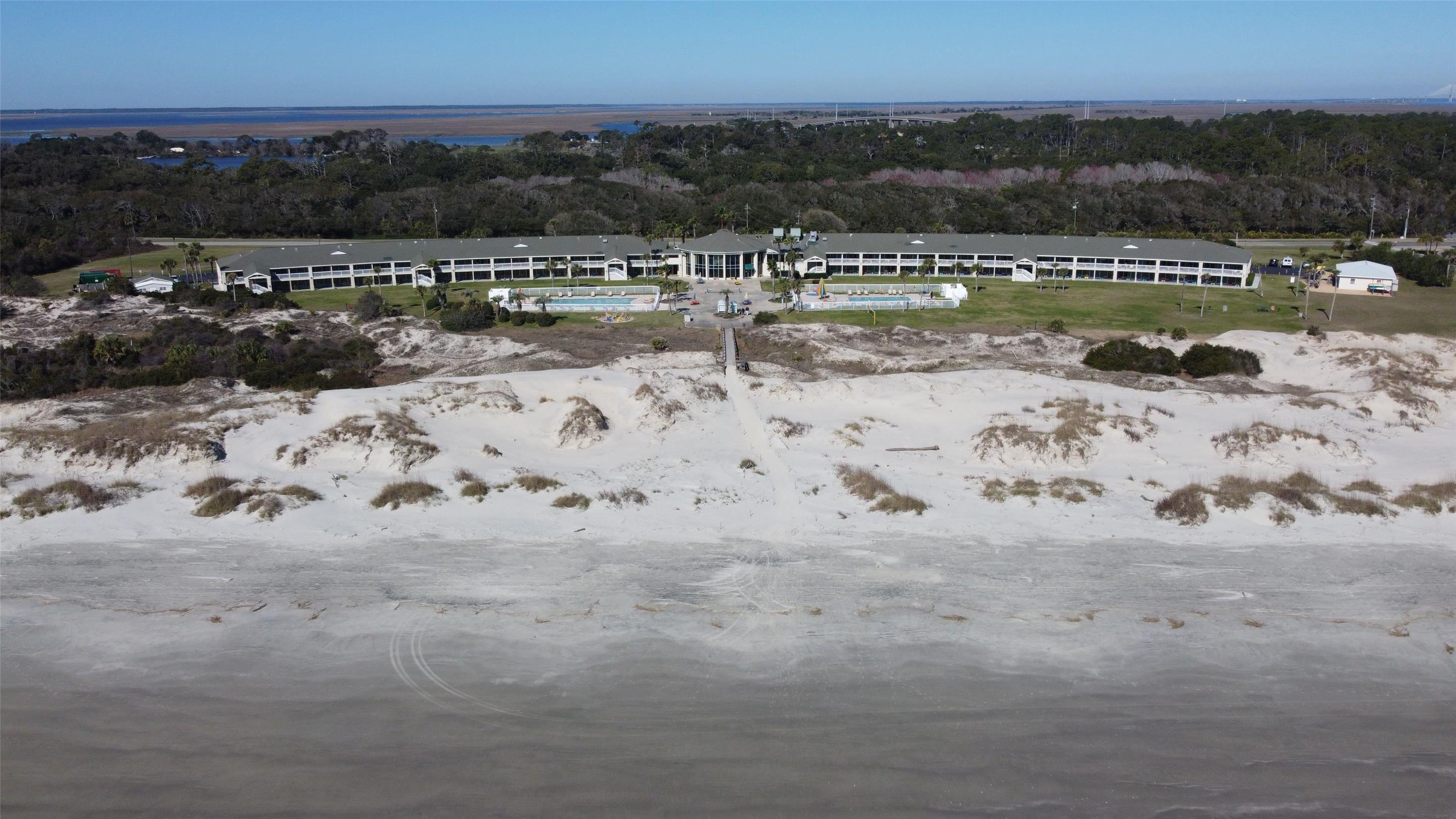 Exterior | Days Inn & Suites by Wyndham Jekyll Island