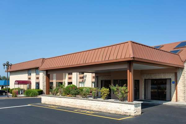 Exterior view - Days Inn Hillsborough