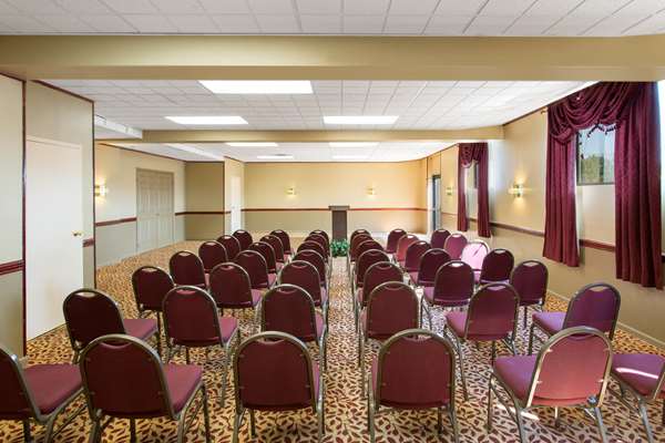  - Days Inn Hillsborough
