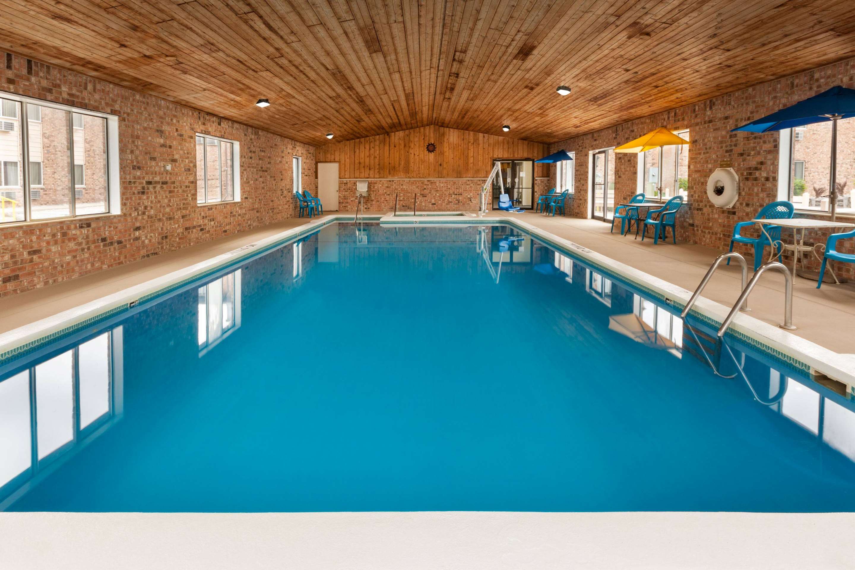 Pool | Days Inn by Wyndham Manistee