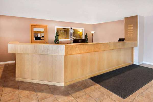  - Baymont Inn Manistee