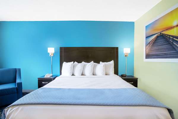  - Days Inn Wrightstown