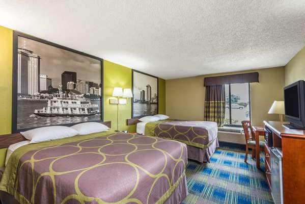  - Super 8 Hotel Sulphur - I-10, Exit 23