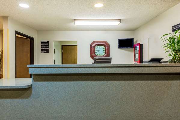  - Super 8 Hotel Sulphur - I-10, Exit 23