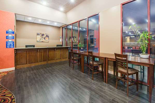  - Days Inn Joplin - I-44, Exit 8