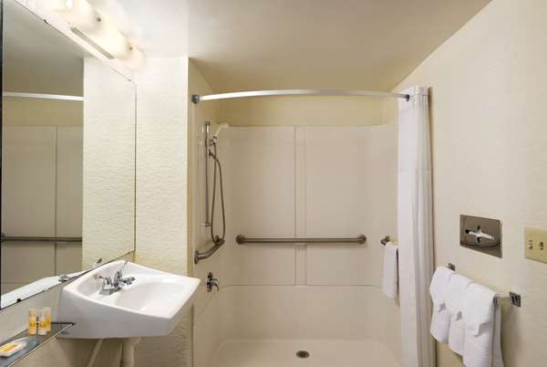  - Days Inn Convention Center Orlando - I-4, Exit 72