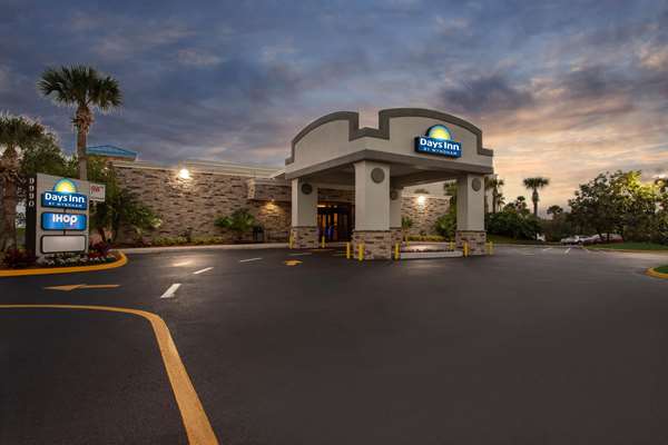 Exterior view - Days Inn Convention Center Orlando - I-4, Exit 72