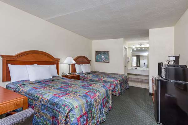  - Days Inn Petersburg - I-95, Exit 45
