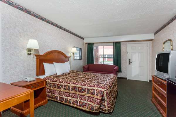  - Days Inn Petersburg - I-95, Exit 45