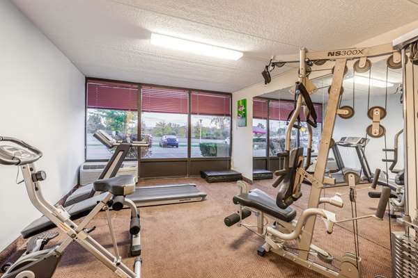 Fitness/ Exercise Room - Days Inn Syracuse - I-90, Exit 35