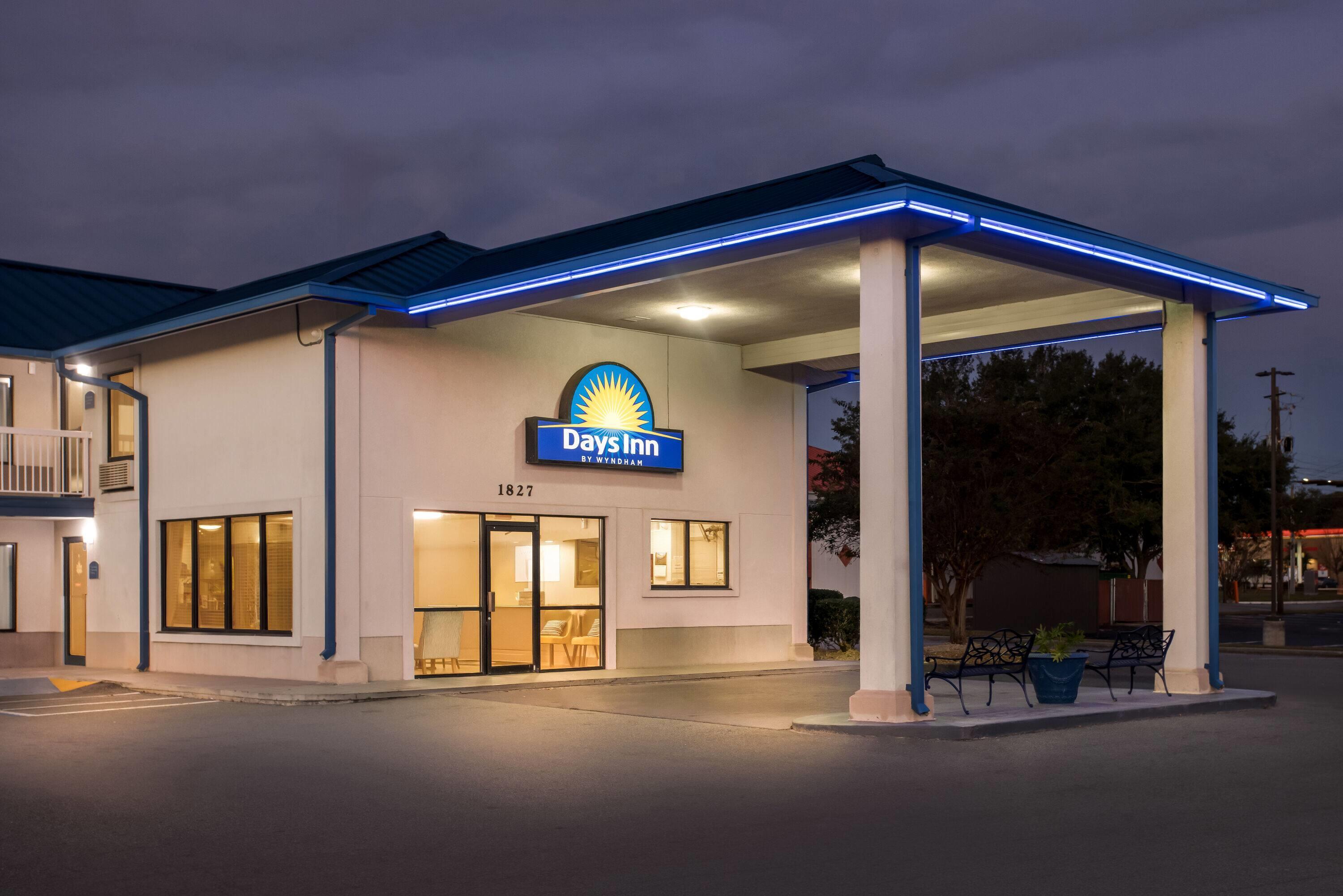Exterior | Days Inn by Wyndham Valdosta I-75