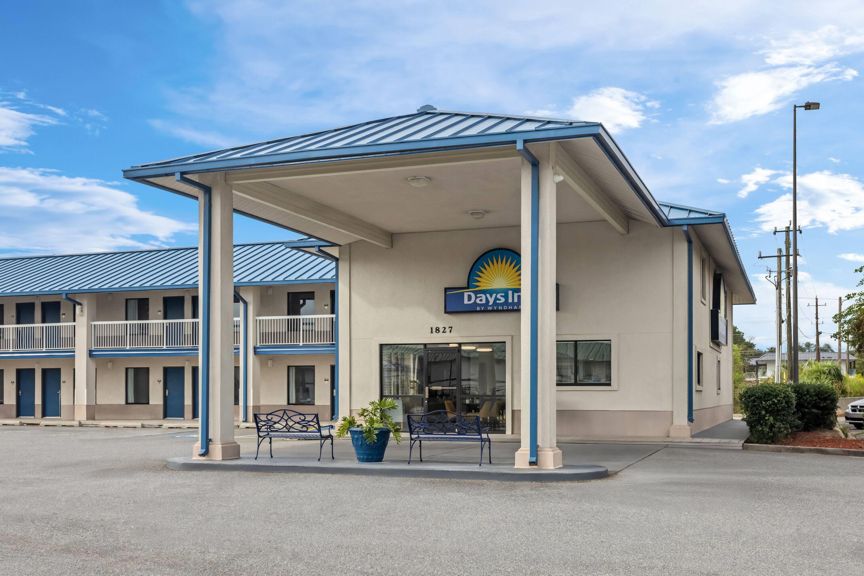 Exterior | Days Inn by Wyndham Valdosta I-75