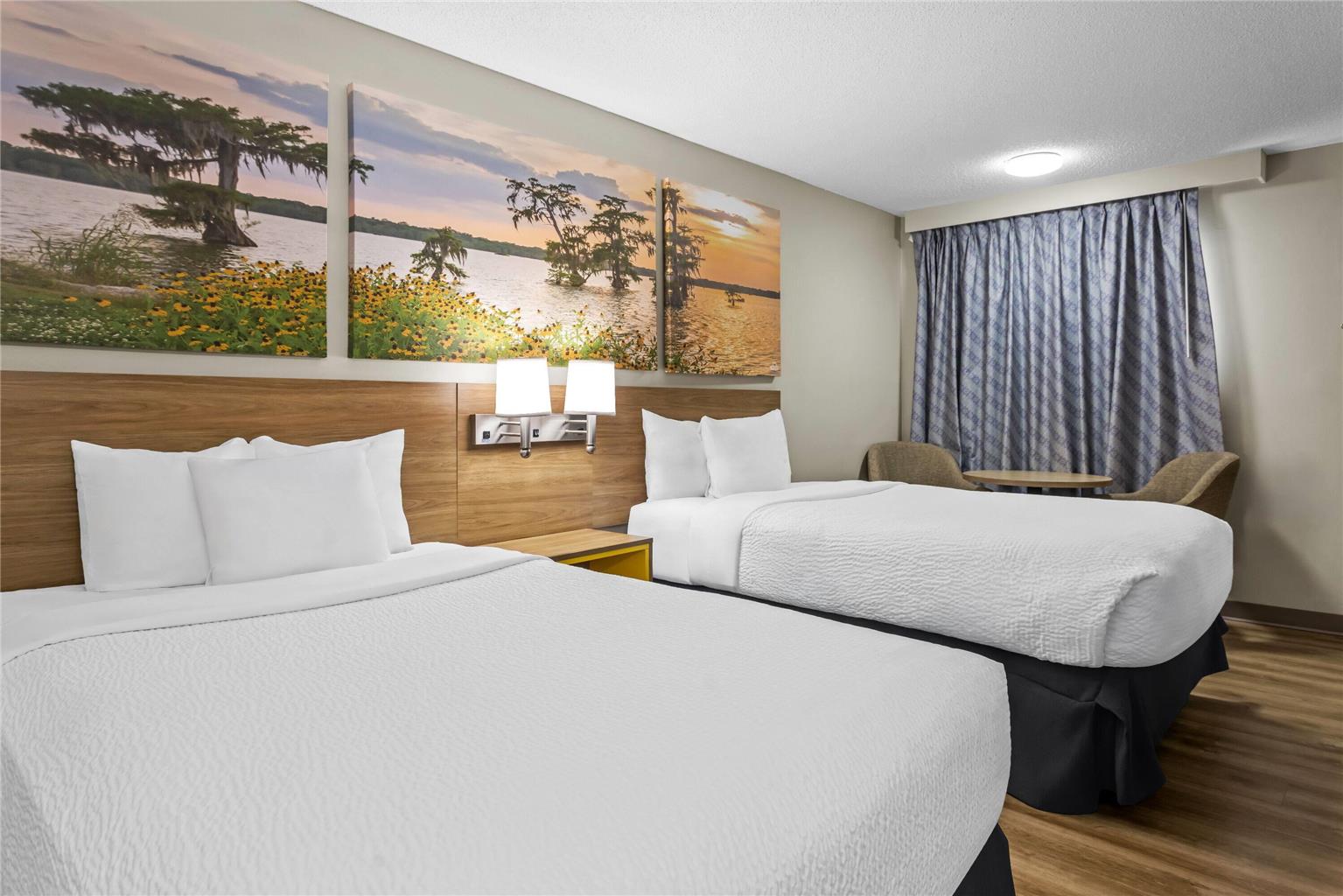DAYS INN BY WYNDHAM VALDOSTA AT RAI-guestroom-Guest Room,On-Site,Double Room.jpg