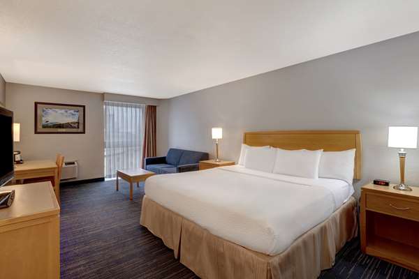  - Days Inn near the Falls Niagara Falls