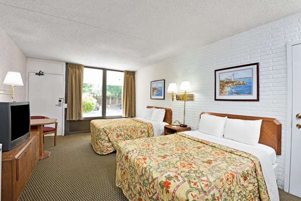 - Howard Johnson Inn Galloway