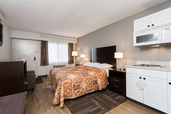  - Days Inn North Harrisburg - I-81, Exit 66