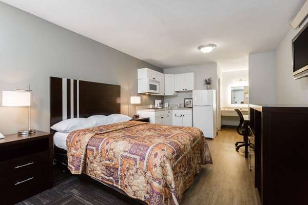  - Days Inn North Harrisburg - I-81, Exit 66