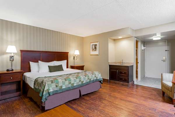  - Days Inn Westminster