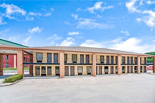 Exterior view - Days Inn Fairburn Road Douglasville - I-20, Exit 37