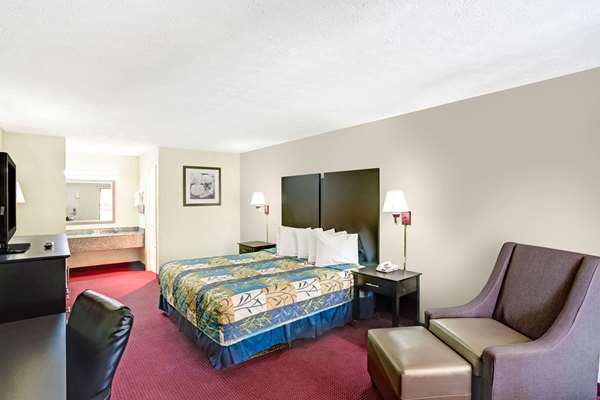  - Days Inn Fairburn Road Douglasville - I-20, Exit 37