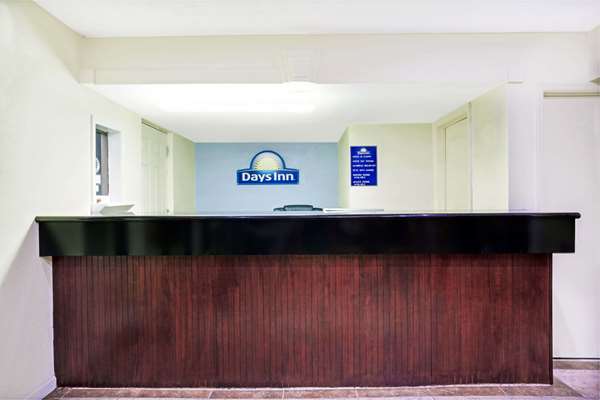  - Days Inn Fairburn Road Douglasville - I-20, Exit 37