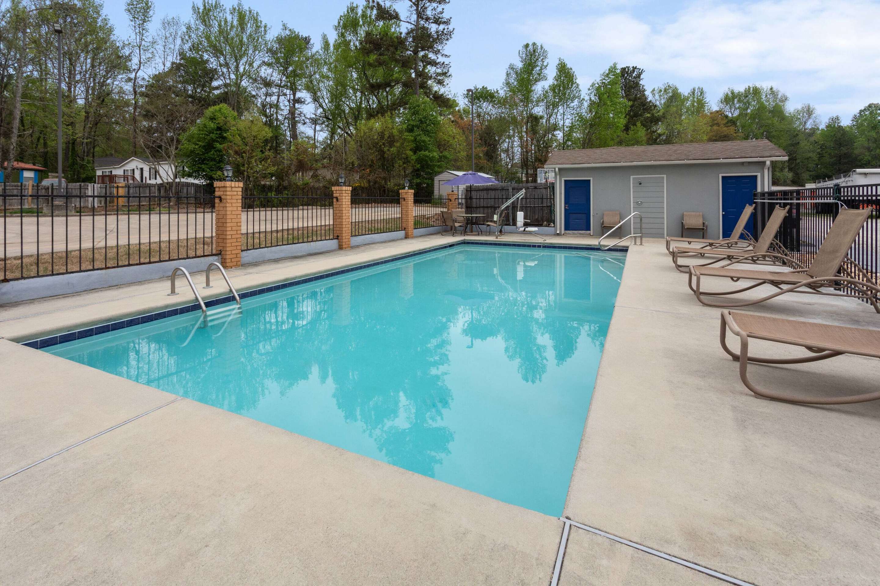 Undefined | Days Inn by Wyndham Douglasville-Atlanta-Fairburn Road