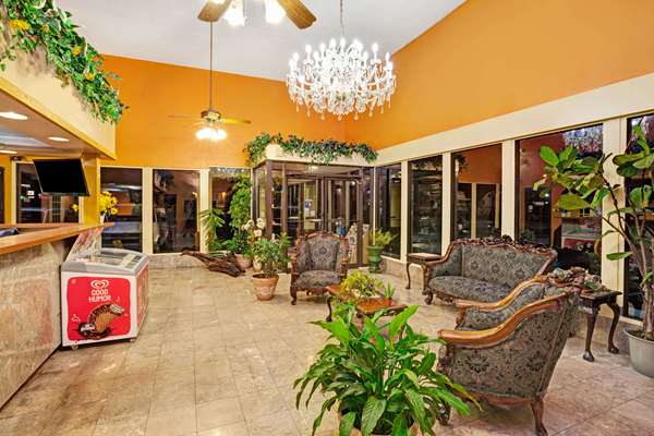  - Days Inn Fort Eustis Newport News