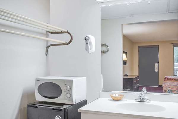  - Days Inn Rockingham