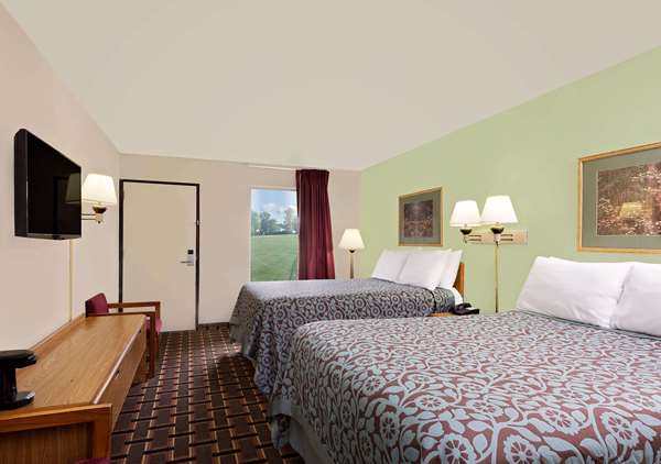  - Days Inn Cleveland - I-75, Exit 25