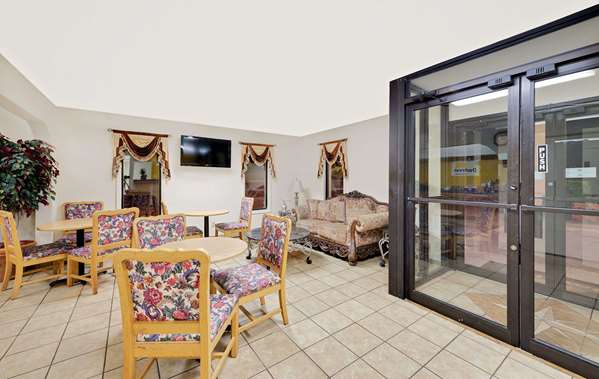  - Days Inn Cleveland - I-75, Exit 25