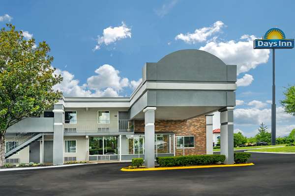 Exterior view - Days Inn Clarksville - I-24, Exit 11