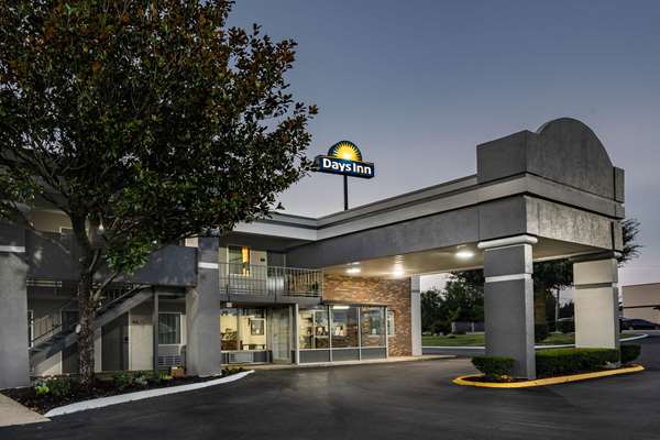 Exterior view - Days Inn Clarksville - I-24, Exit 11
